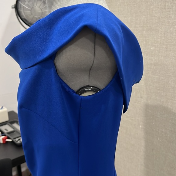 Royal blue dress - Picture 5 of 9